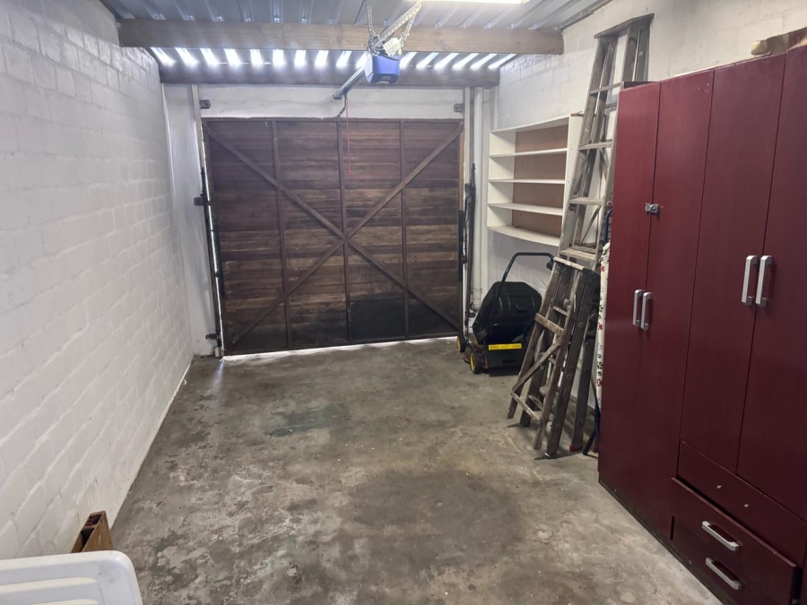 To Let 2 Bedroom Property for Rent in West Beach Western Cape